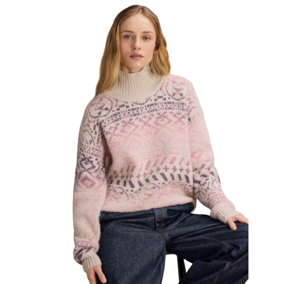 DALE OF NORWAY - W HIGHLAND SWEATER