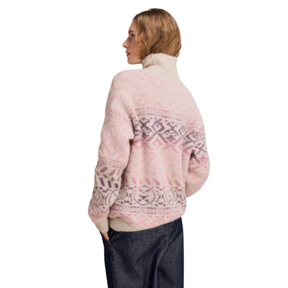 DALE OF NORWAY - W HIGHLAND SWEATER
