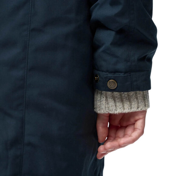 FJALLRAVEN - W KIRUNA HYDRATIC PADDED PARKA